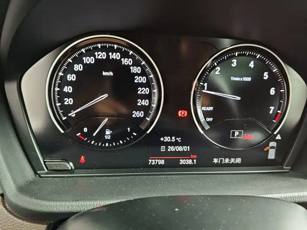 BMW X2 2022 2021 Facelift sDrive25i Shadow Night Edition