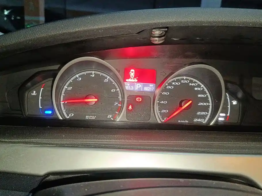 MG MG6 2014 2014 Hatchback 1.8L Automatic Driving Value Edition