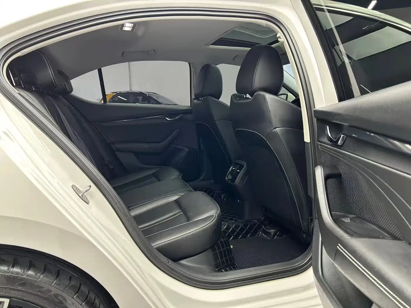 Škoda Octavia 2022 PRO TSI280 Premium Edition фото 20