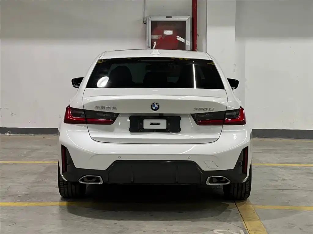 BMW 3 Series 2023 320Li M Sport Package фото 6