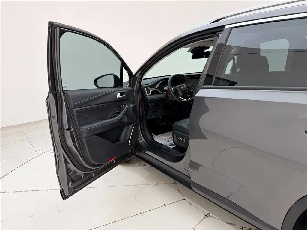 GAC TRUMPCHI GS4