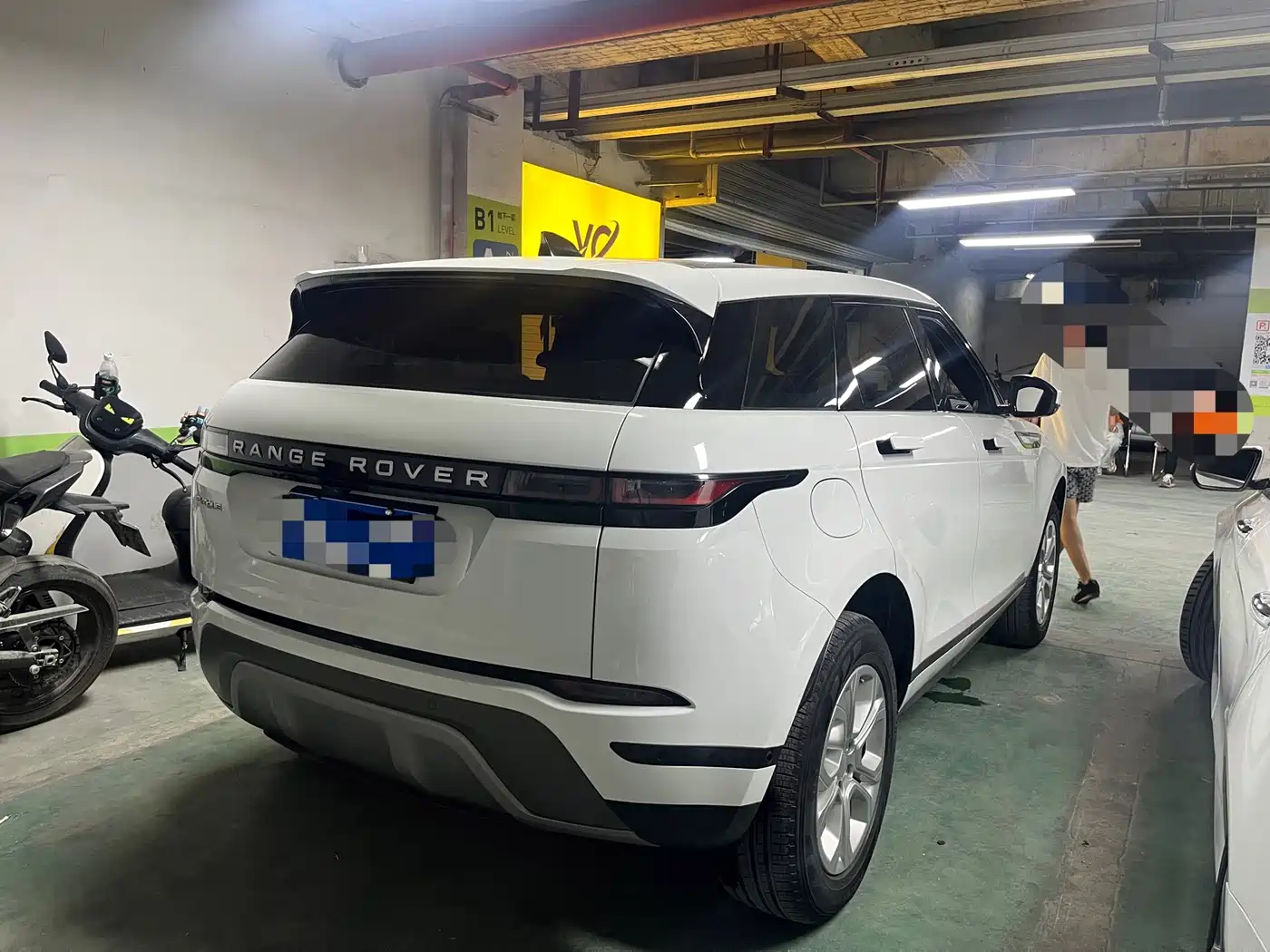 Фото 7 - Land Rover Range Rover Evoque
