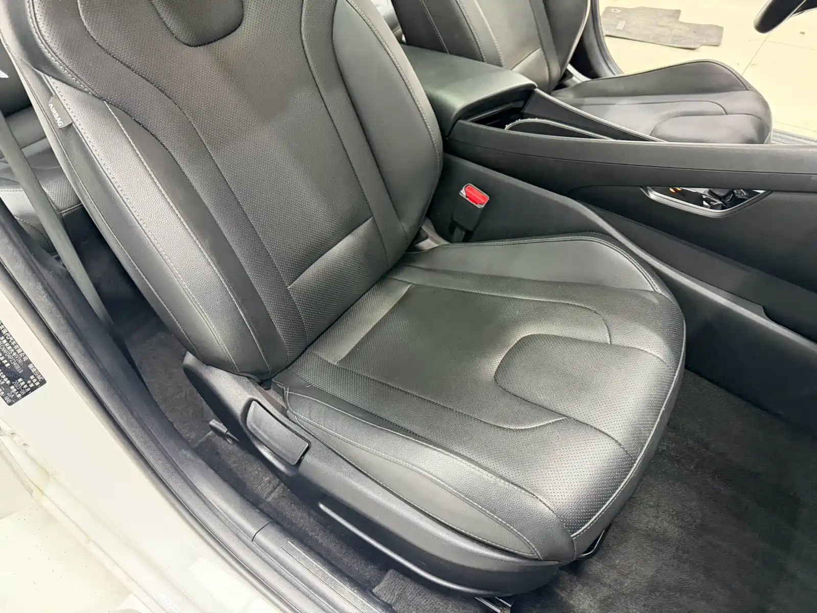 صورة 17 - Hyundai Elantra
