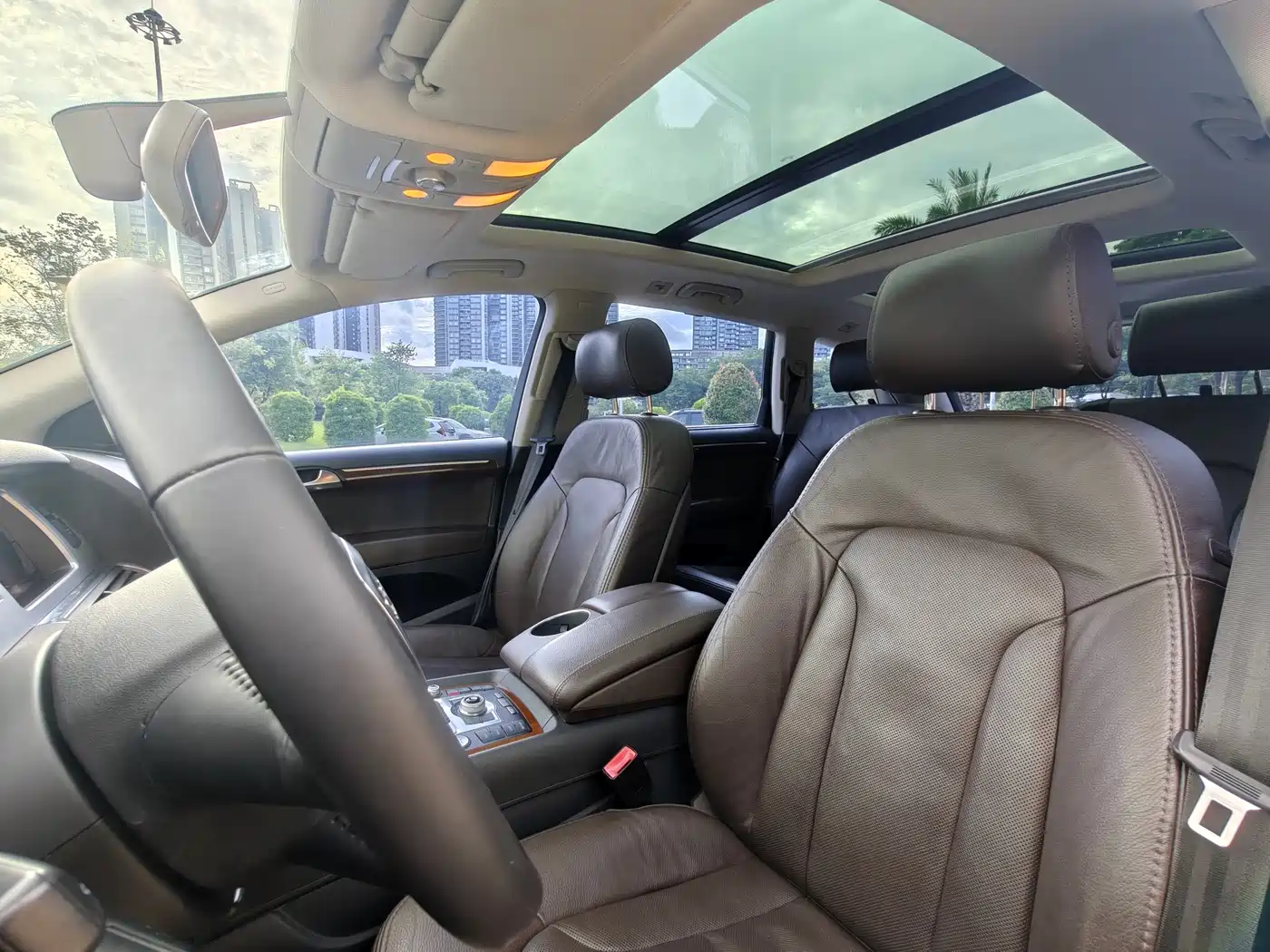 Photo 7 - Audi Q7