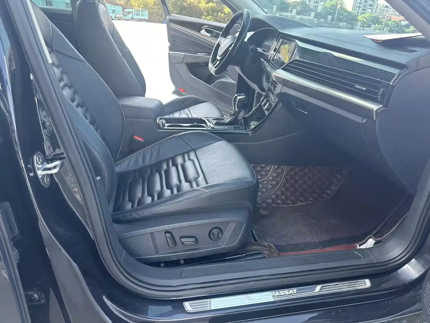Volkswagen Passat 2019 330TSI Elite Version China VI фото 6