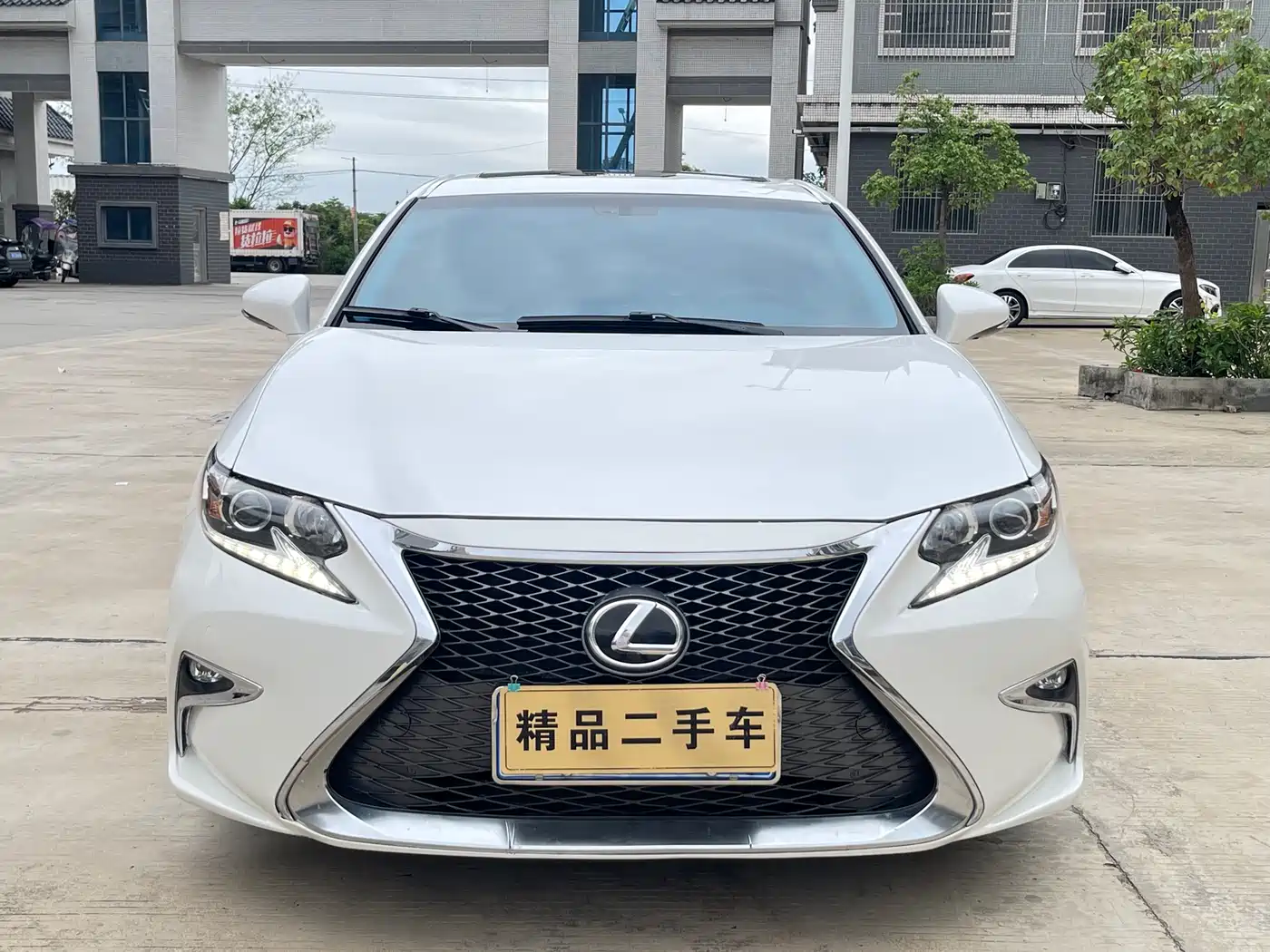 Lexus ES 2015 200 Elite Edition фото 2