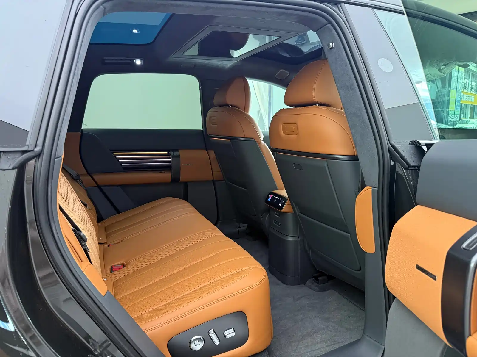 Фото 9 - Audi E7X