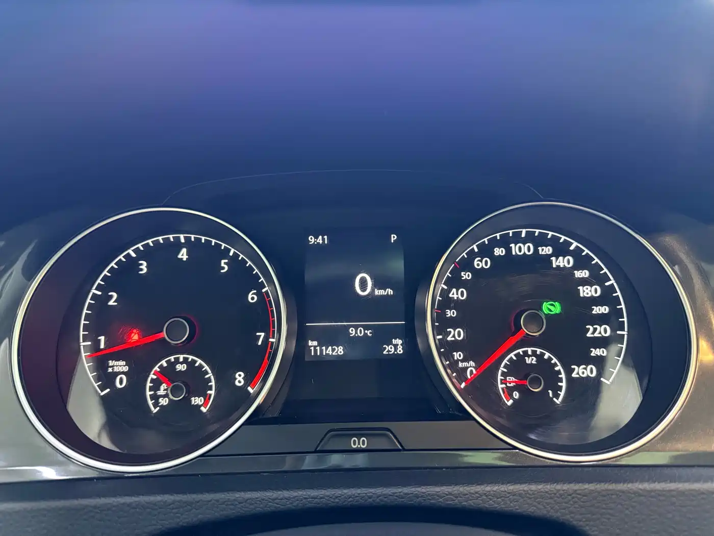 Volkswagen Golf 2017 230TSI Auto Comfort Millionth Anniversary Edition фото 17