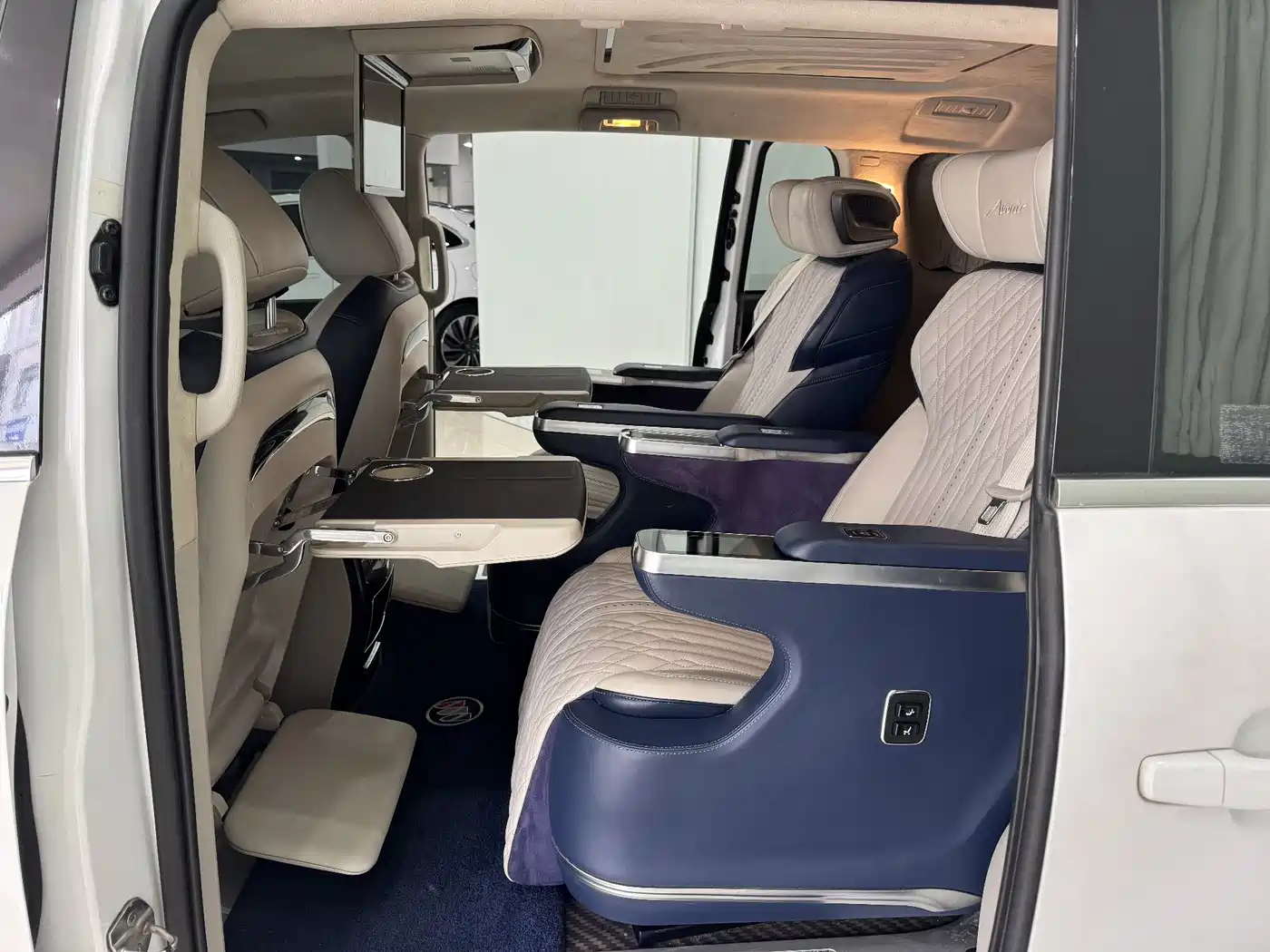 Buick GL8 2022 Land Business Class 652T Comfort фото 15