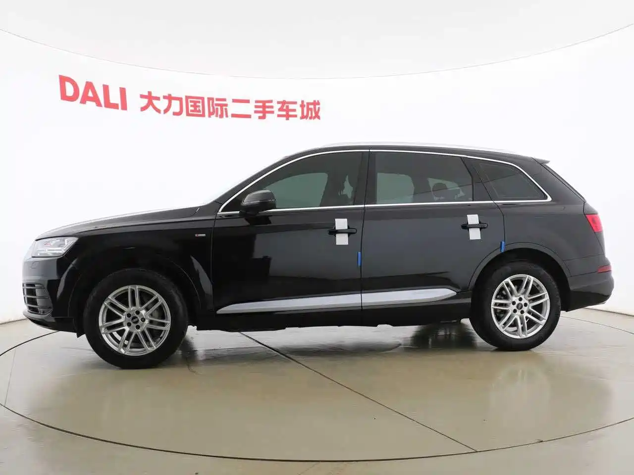 Audi Q7 2018 40 TFSI Comfort фото 13
