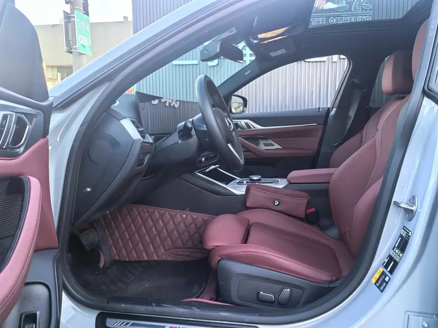 BMW i4 2023 eDrive40 фото 6