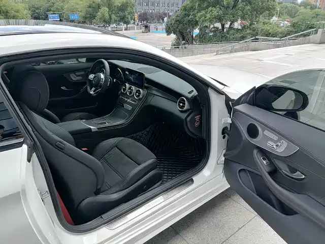 Mercedes-Benz C-Class (Import) 2023 Model C 260 Coupe — фото 5