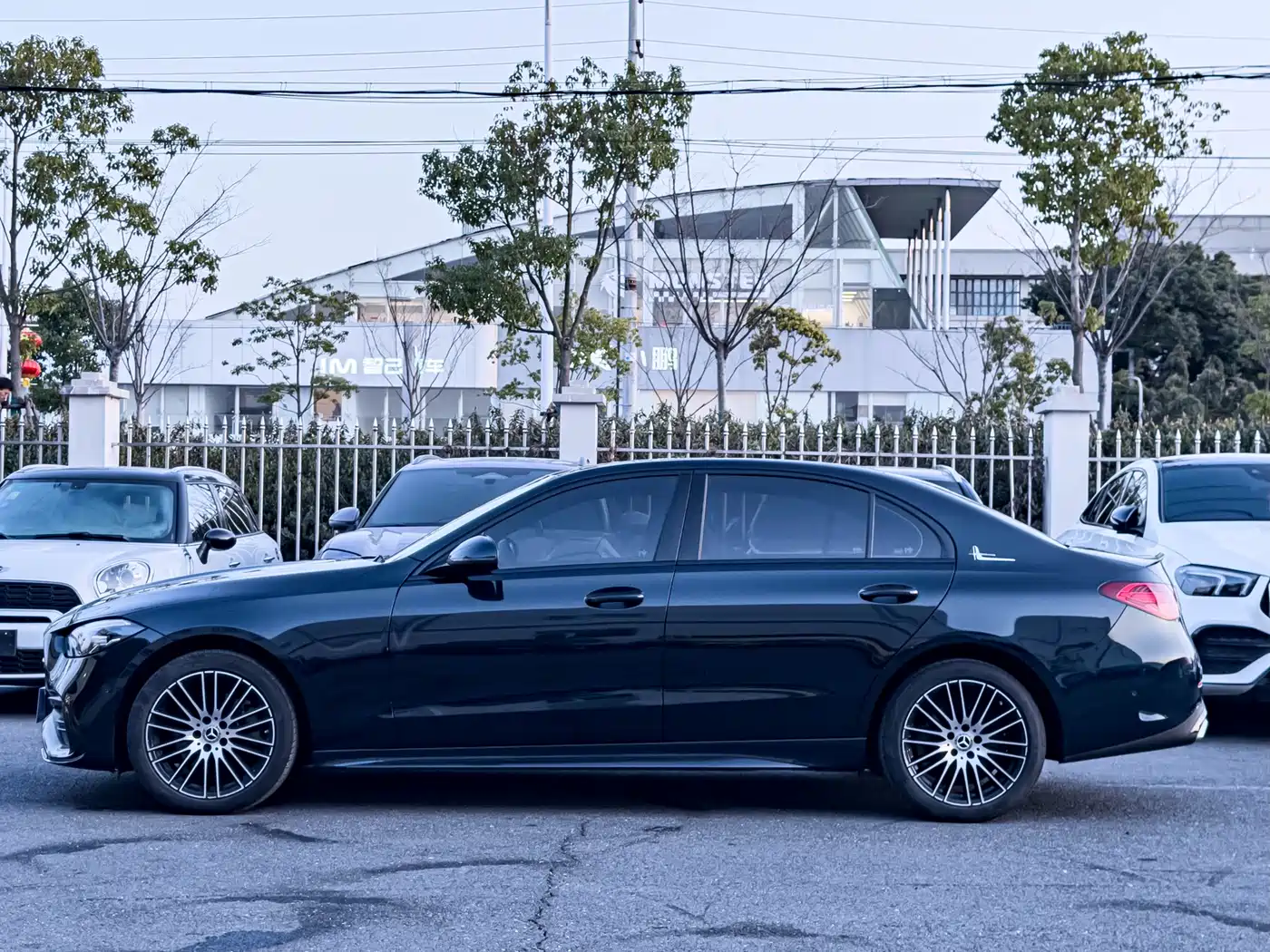 MERCEDES-BENZ C CLASS