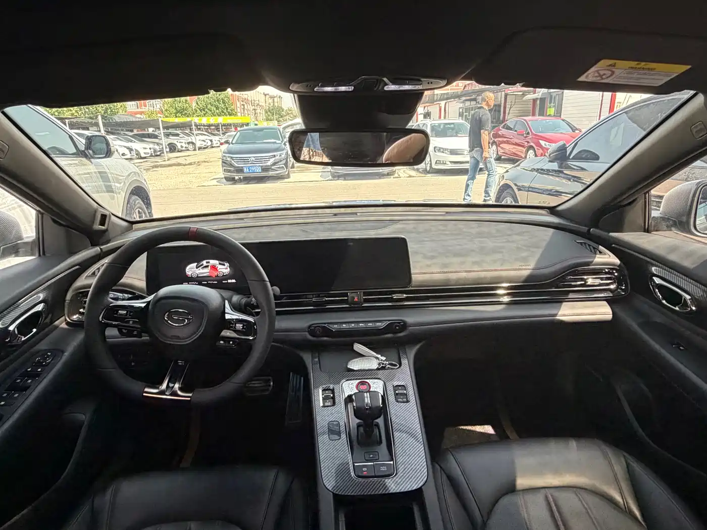 GAC Trumpchi Trumpchi Emkoo 2023 270T DCT J16 Edition фото 7