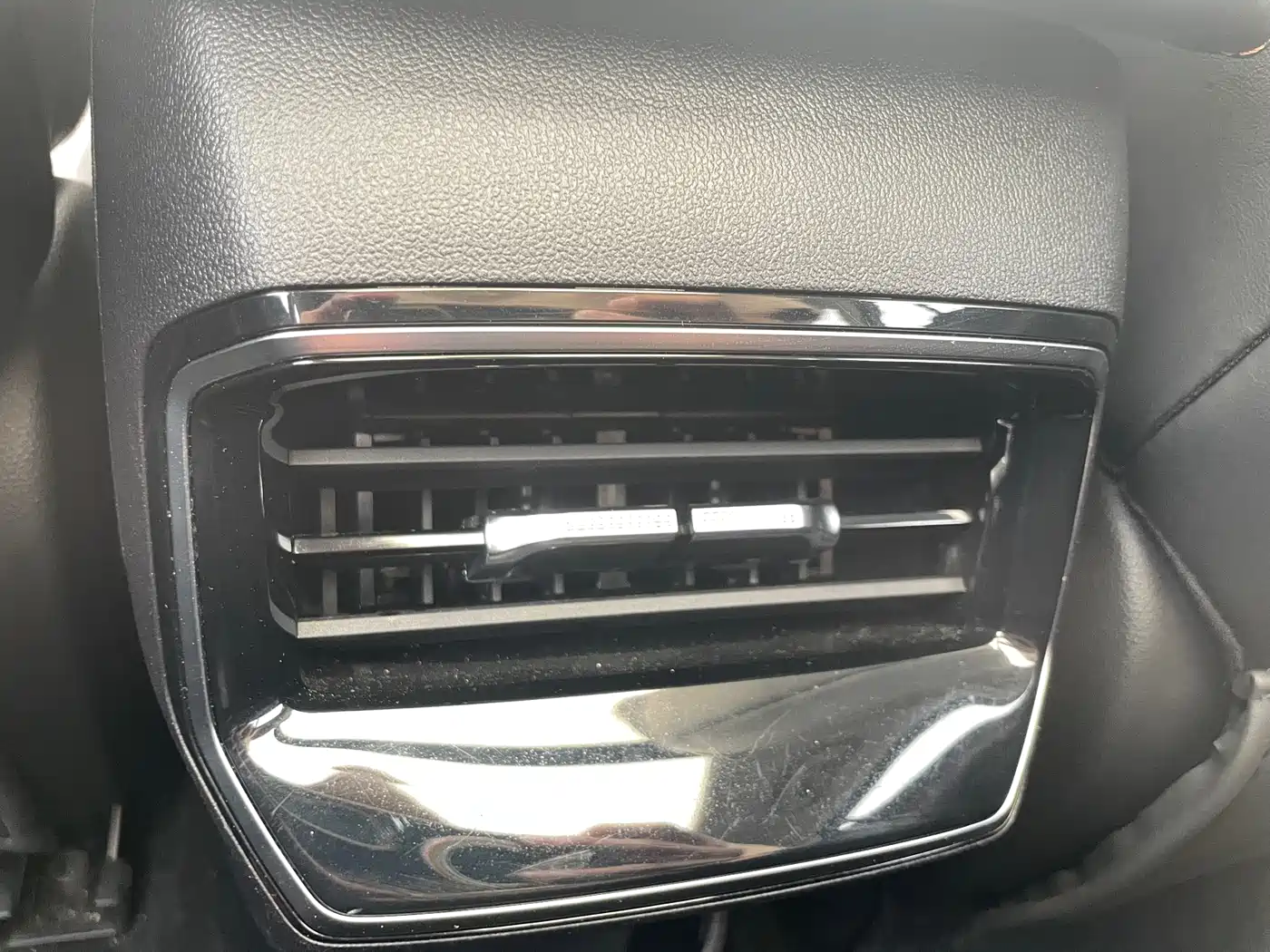 ROEWE RX5 NEW ENERGY