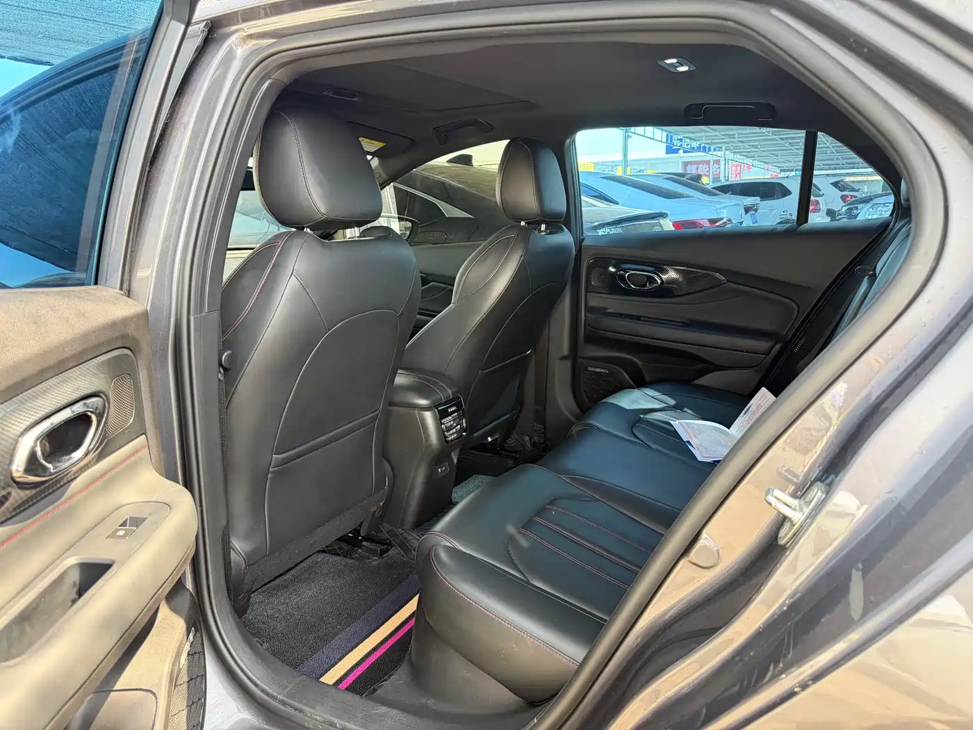 GAC Trumpchi Trumpchi Emkoo 2023 270T DCT J16 Edition фото 5