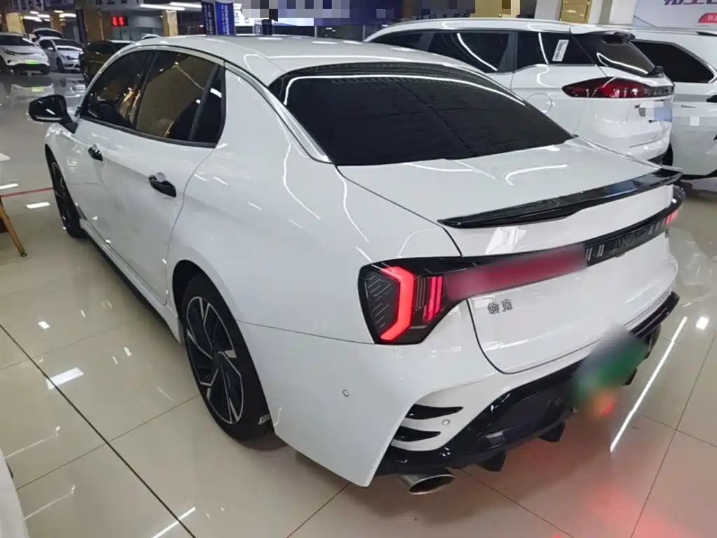 Lynk & Co 03 2023 2.0TD DCT Power Halo фото 5