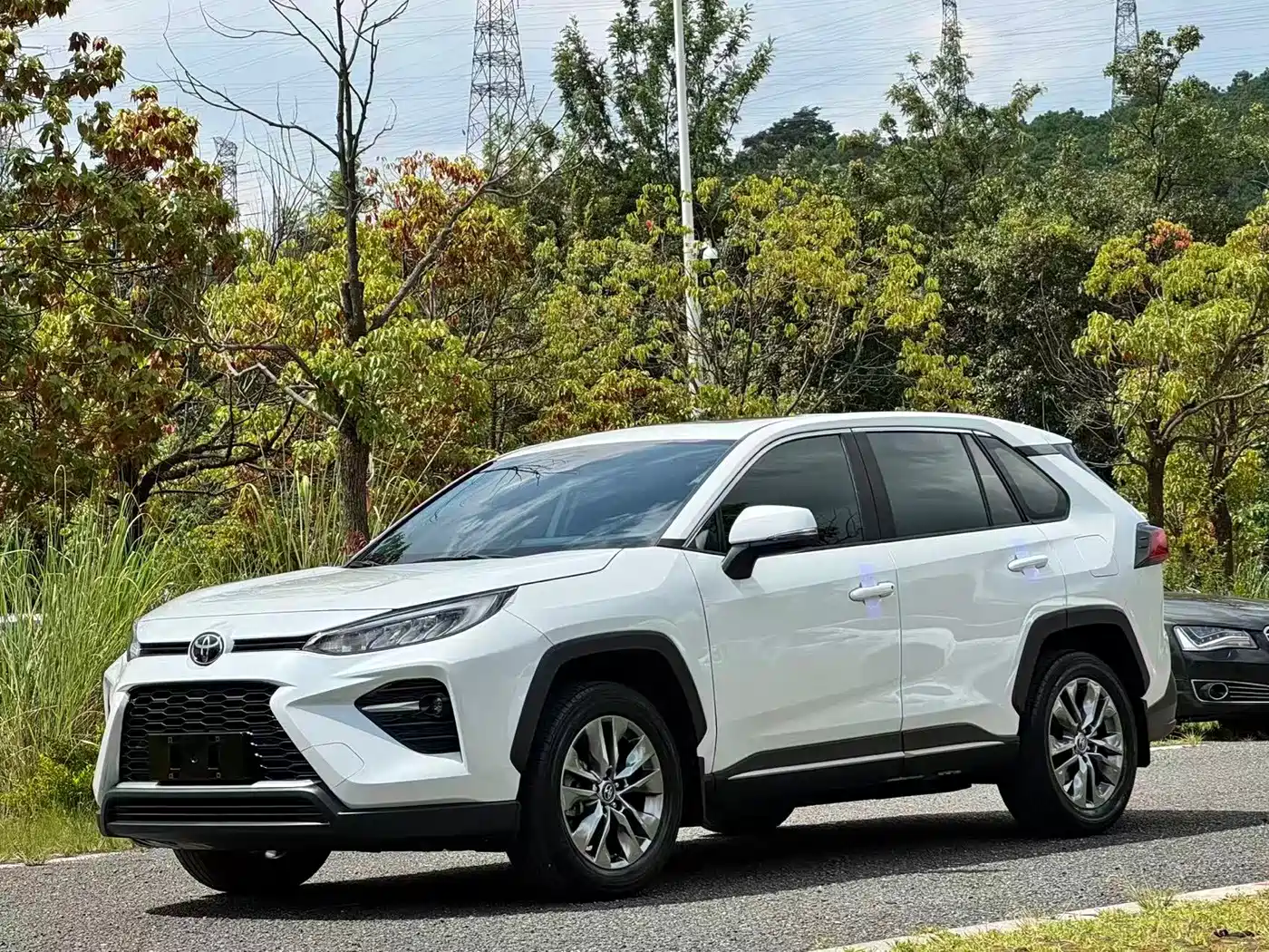 Toyota Wildlander 2023 2023 2.0L CVT FWD Urban