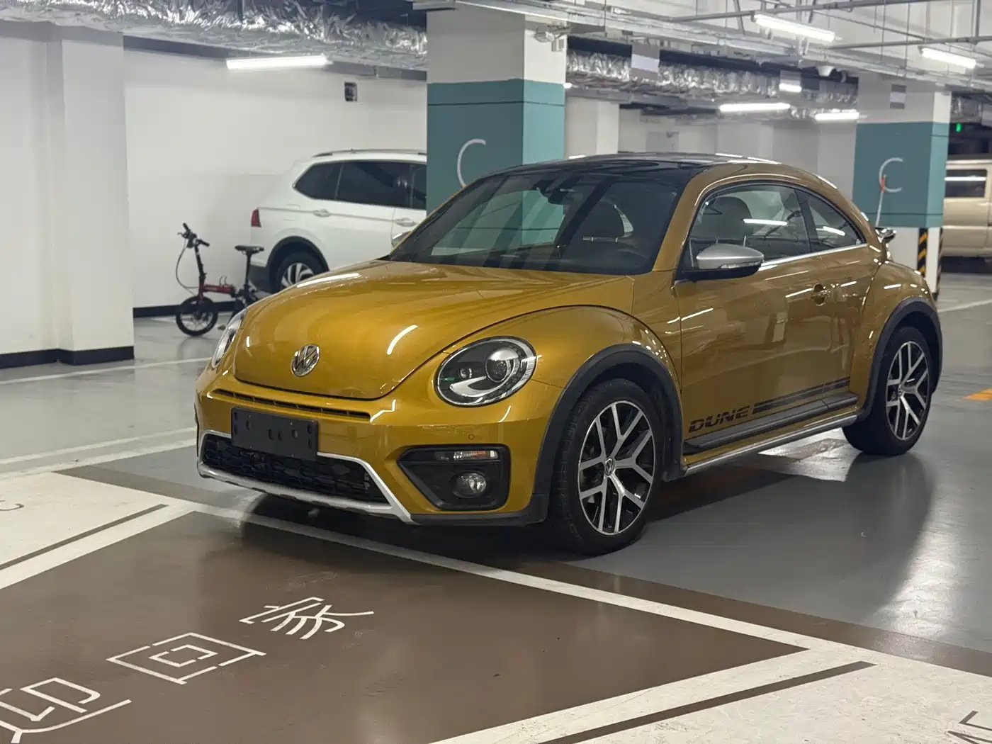 Фото 2 - Volkswagen Beetle