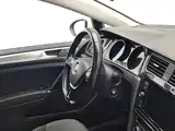 صورة 22 - Volkswagen Golf
