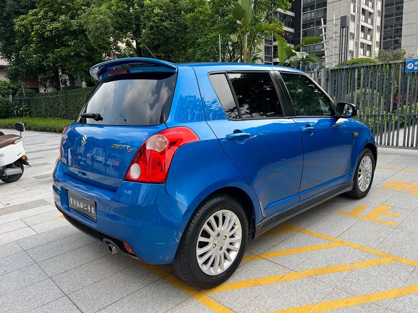 Suzuki Swift 2013 2013 1.5L Automatic Sport Edition