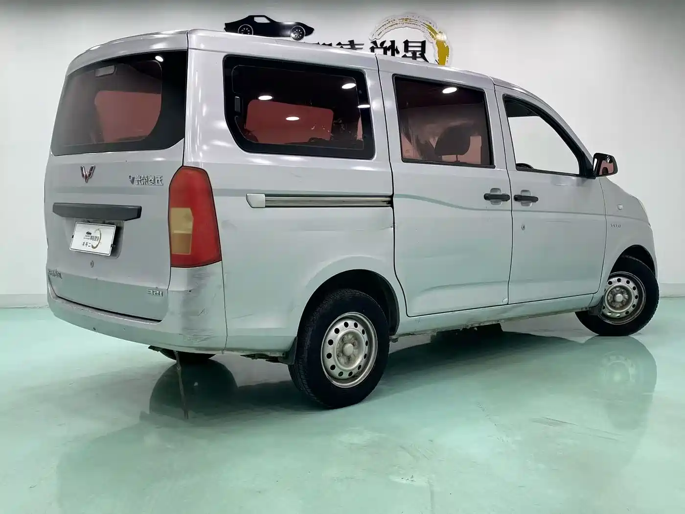 Wuling Motors Wuling Rongguang V 2016 2016 1.5L Utility Model
