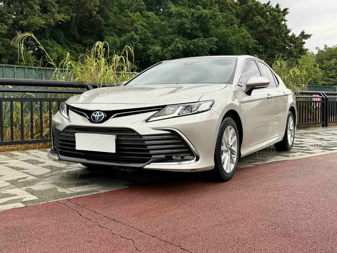Toyota Camry 2021 Hybrid 2.5HGVP Leading Edition