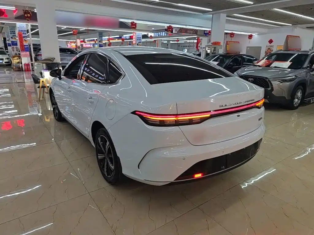 BYD Destroyer 05 2024 2024 Glory Edition DM-i 120KM Luxury