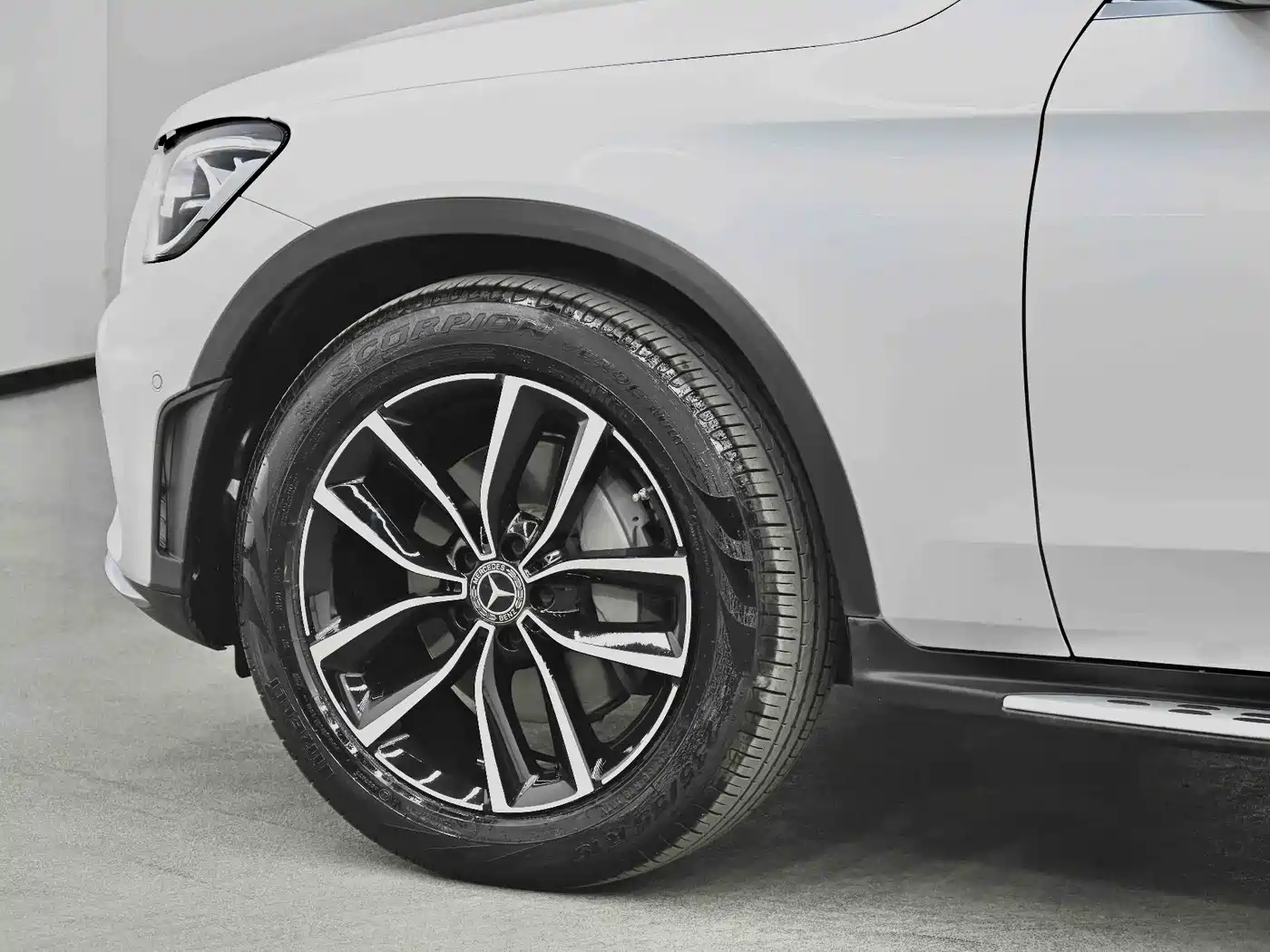 Mercedes-Benz GLC 2020 Facelift GLC 300 L 4MATIC Dynamic фото 23