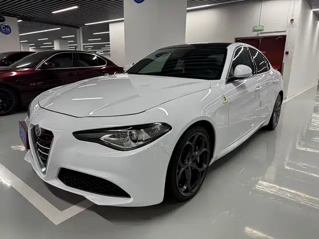 ALFA ROMEO GIULIA