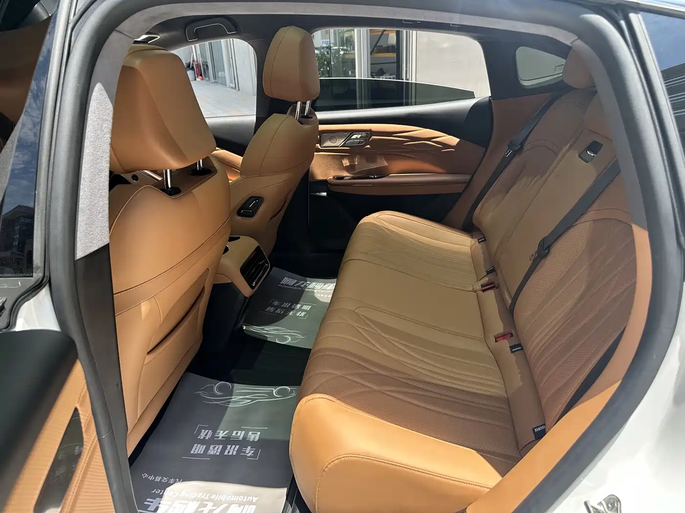 Geely Galaxy Galaxy Xingyao 8 2025 130km EM-P Starship Edition фото 15