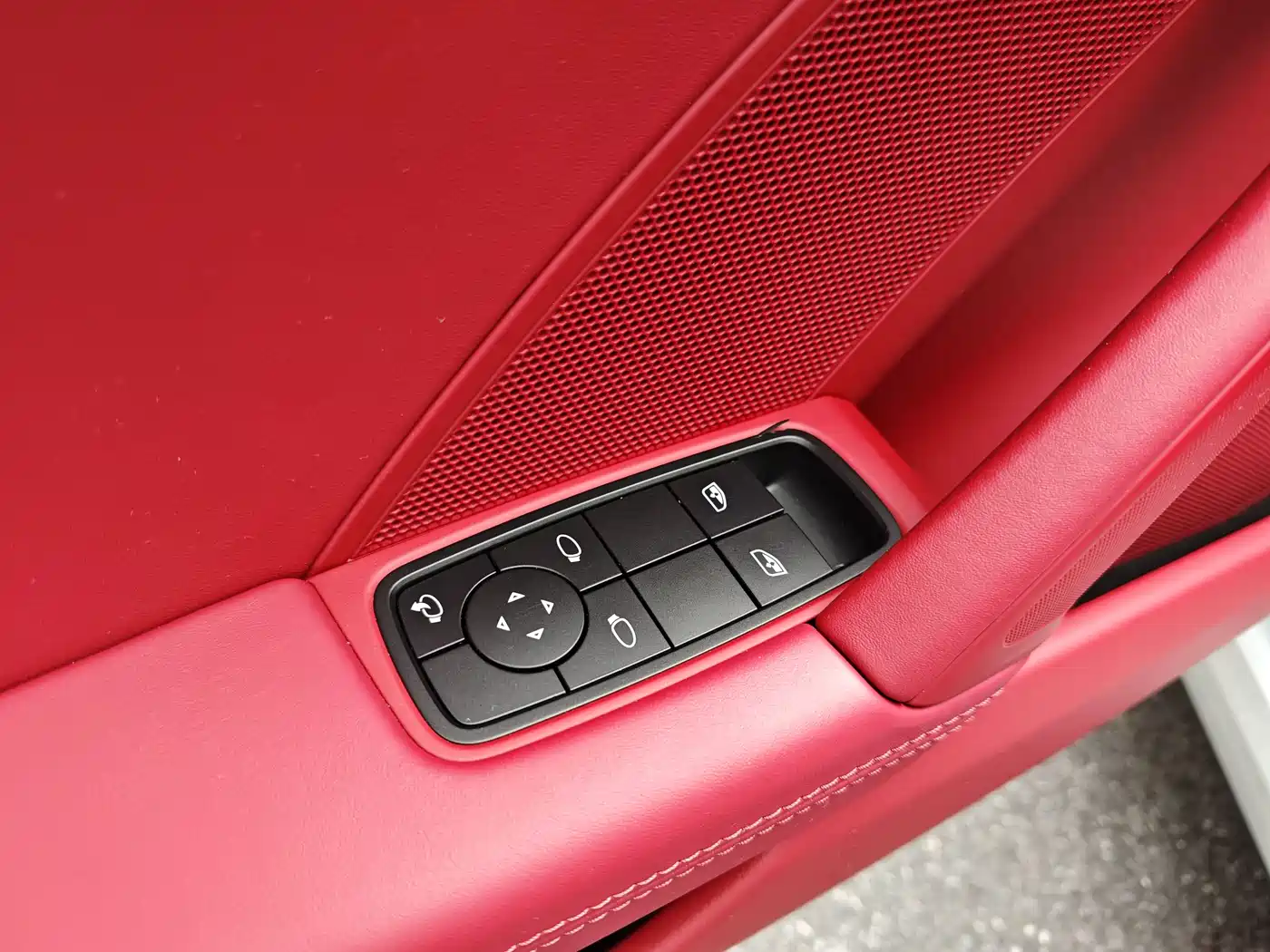 Porsche 911 2023 Carrera 3.0T фото 23