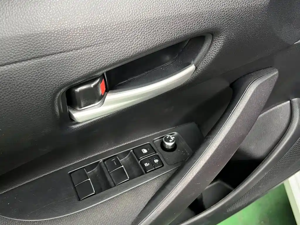 Toyota Corolla 2021 1.2T S-CVT Sport Edition фото 7