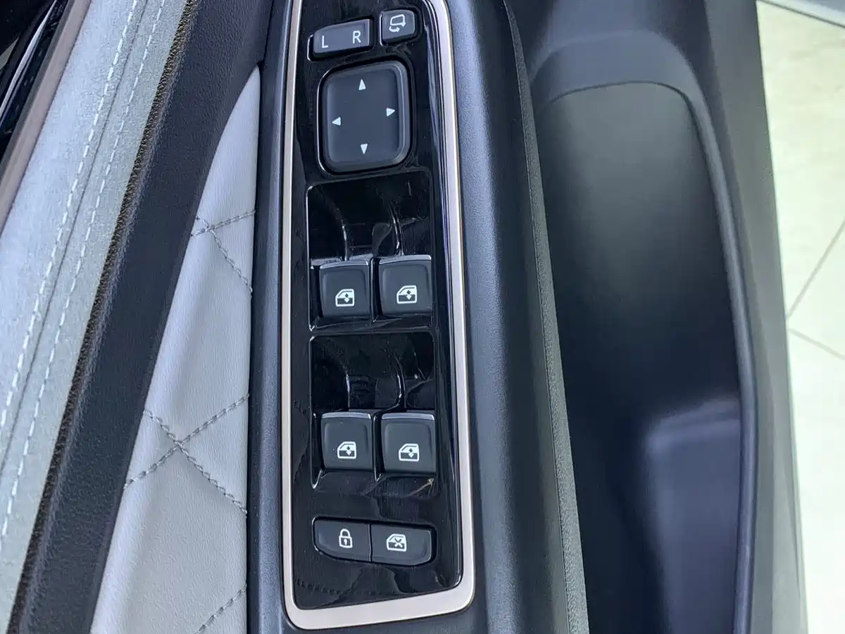 Фото 4 - Jetta VS7