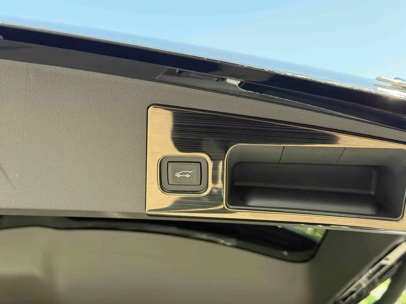 Cadillac XT5 2023 Model 2.0T 4WD Premium (Ultimate Edition) фото 11