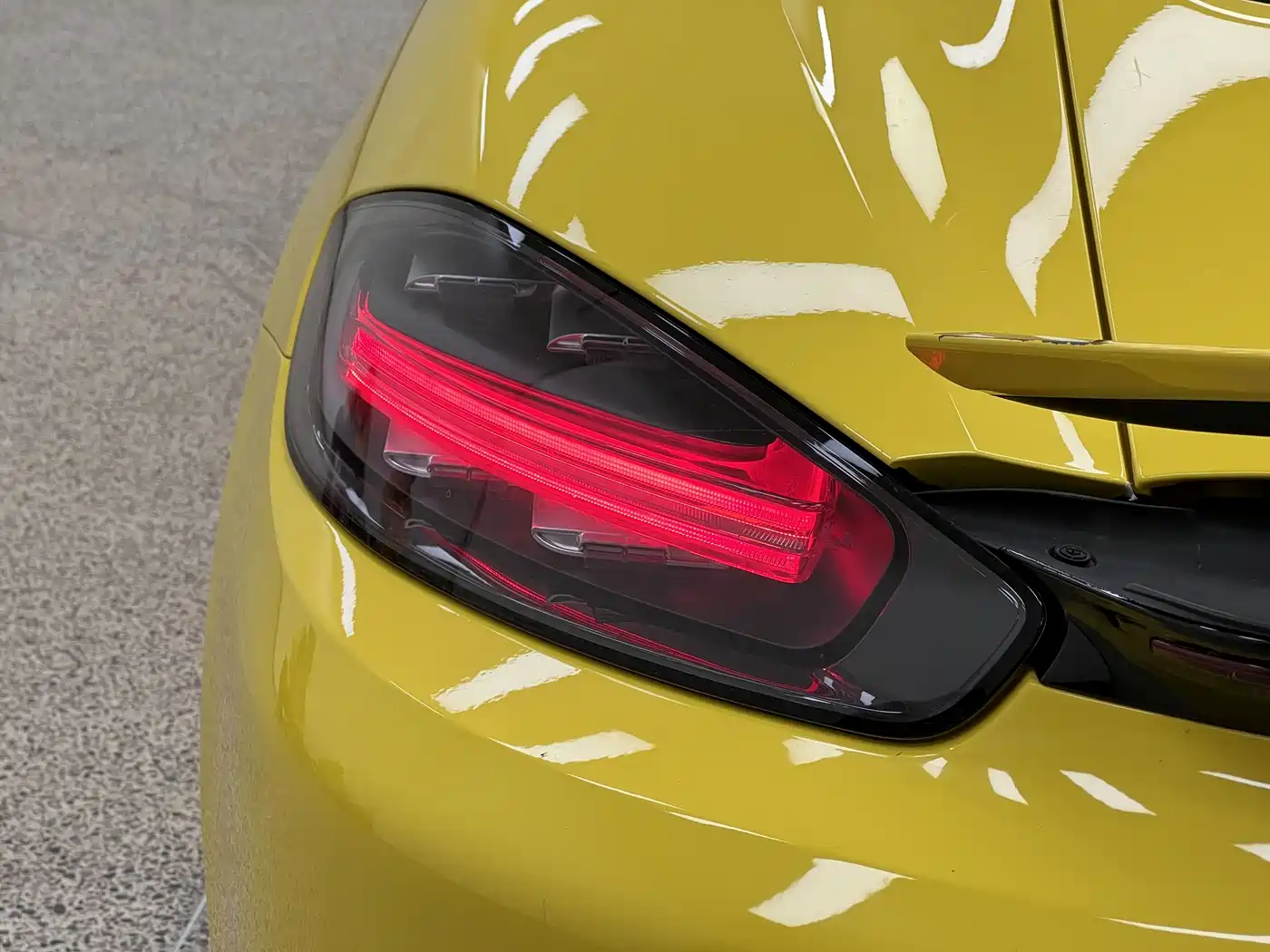 Porsche 718 2016 Cayman 2.0T фото 12
