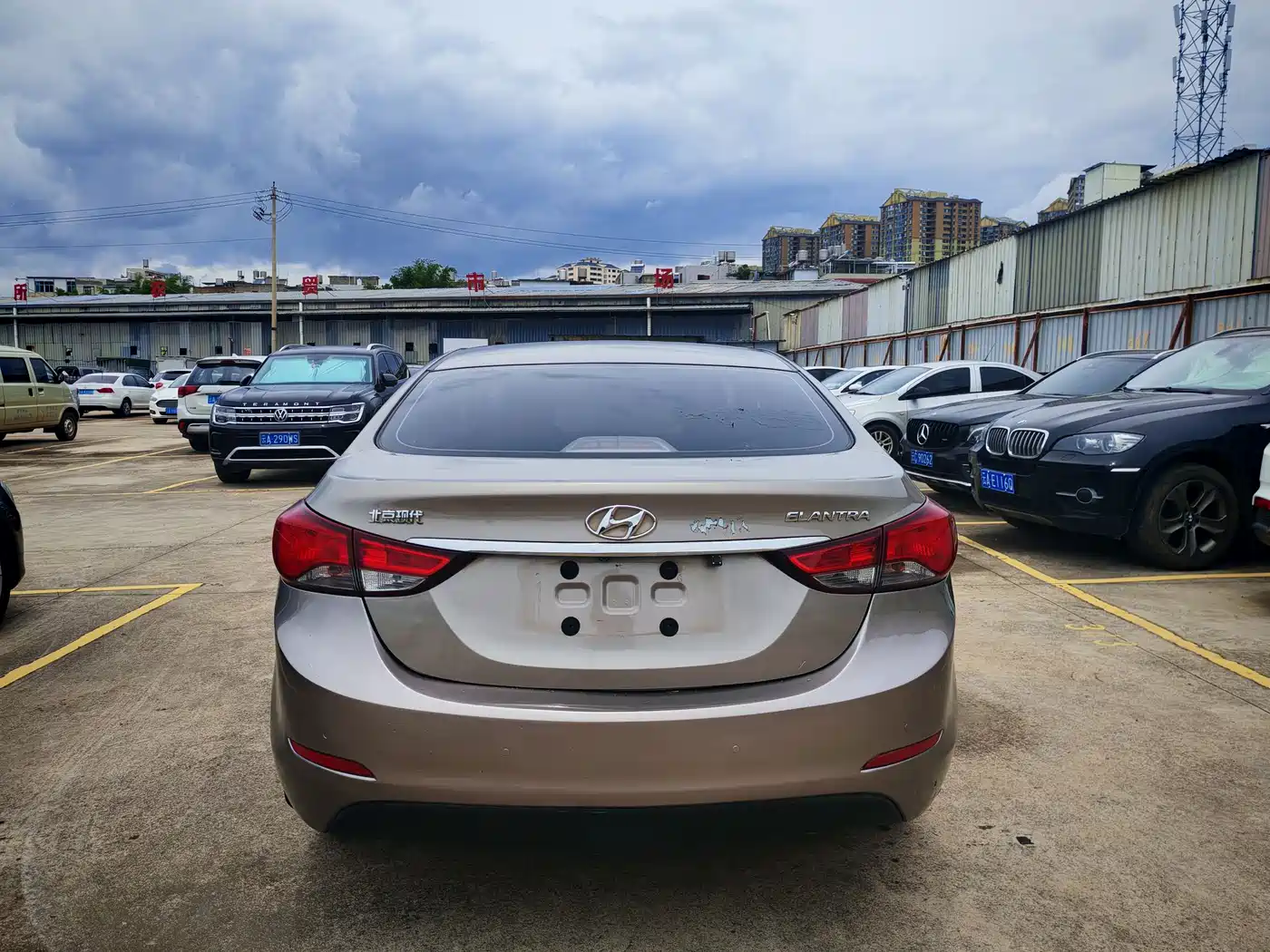 Hyundai Langdong 2017 2016 1.6L Automatic Premium Edition