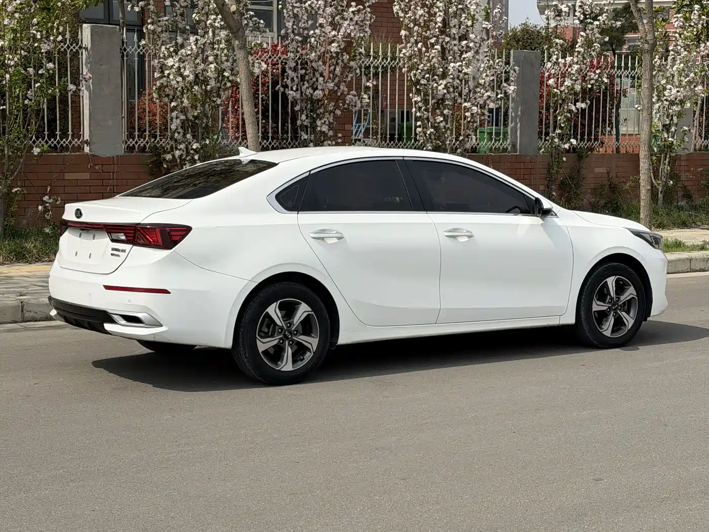 Kia K3 2019 1.5L CVT Smart Connect Edition фото 6