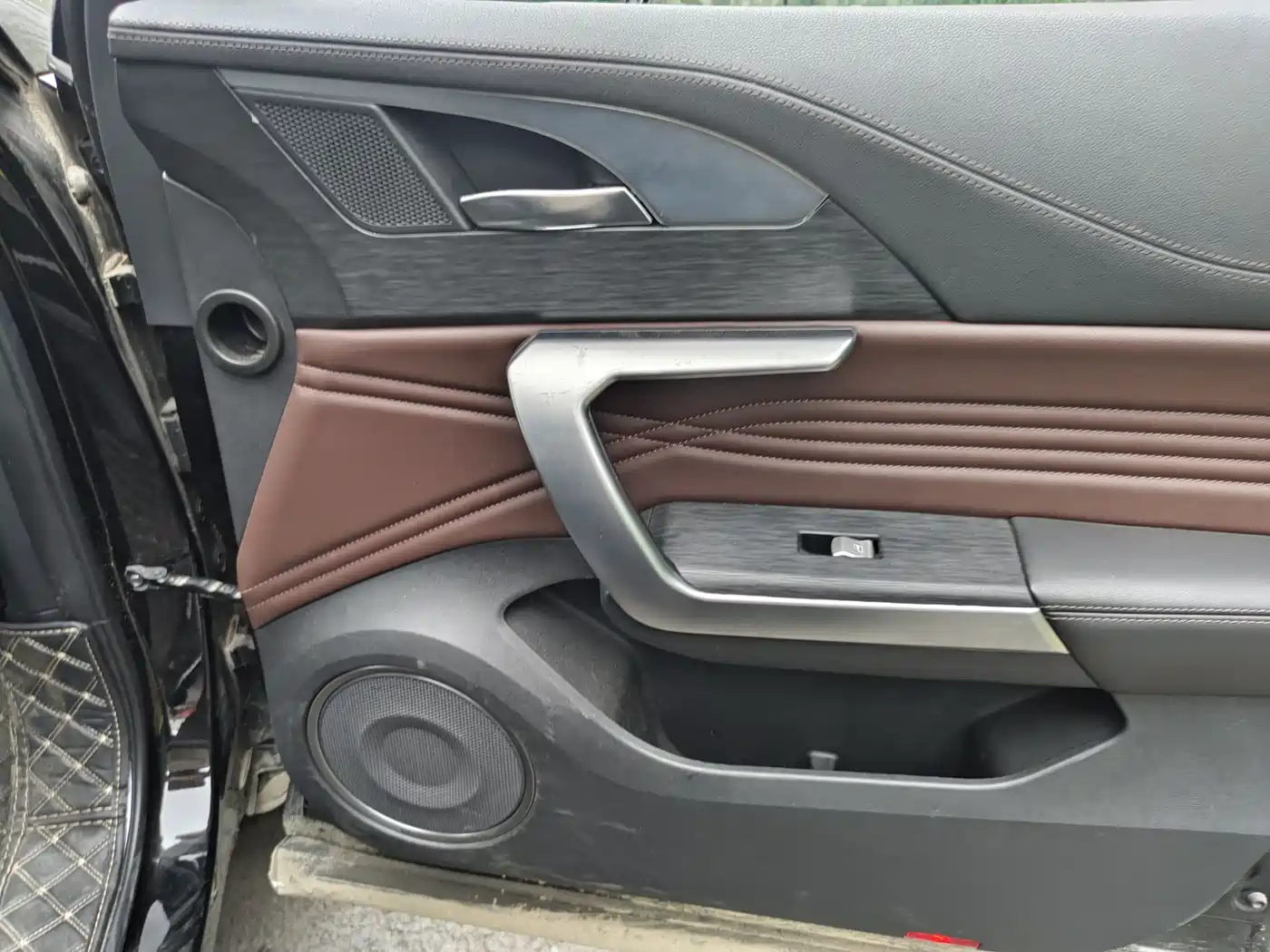 WEI PAI WEI BRAND VV5