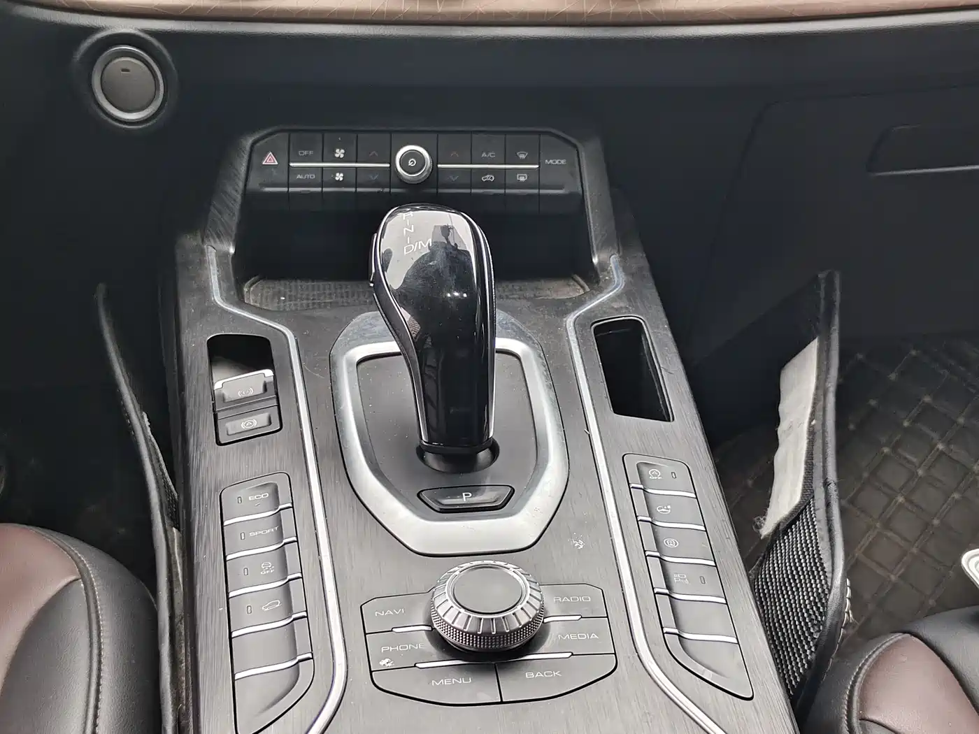 WEI PAI WEI BRAND VV5