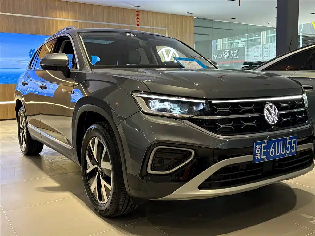 Volkswagen Tayron 2024 300TSI 2WD Luxury Plus Advanced фото 3