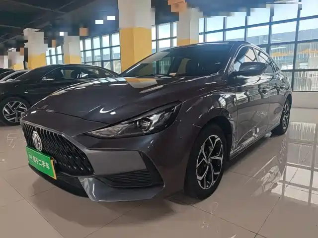 MG 5 180DVVT CVT, Молодёжный Люкс