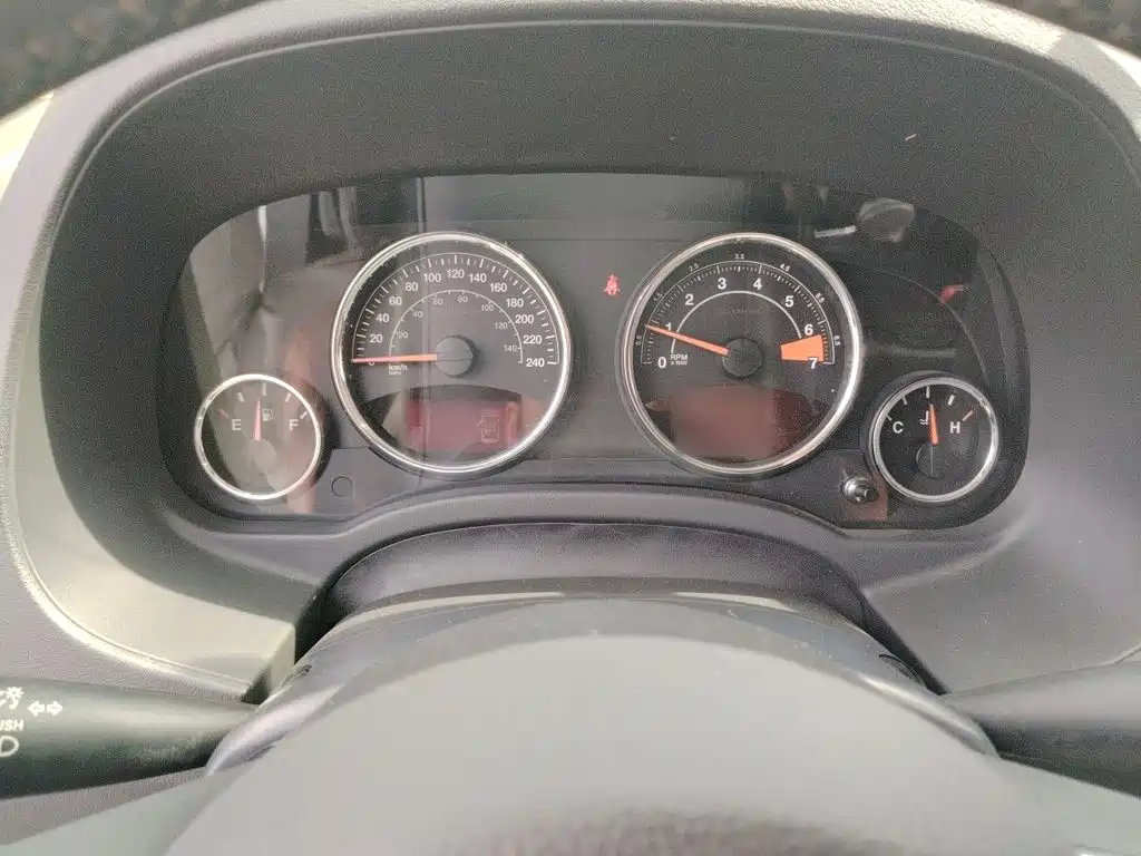 Jeep Compass (Import) 2016 2014 Facelift 2.4L 4WD Comfort Edition