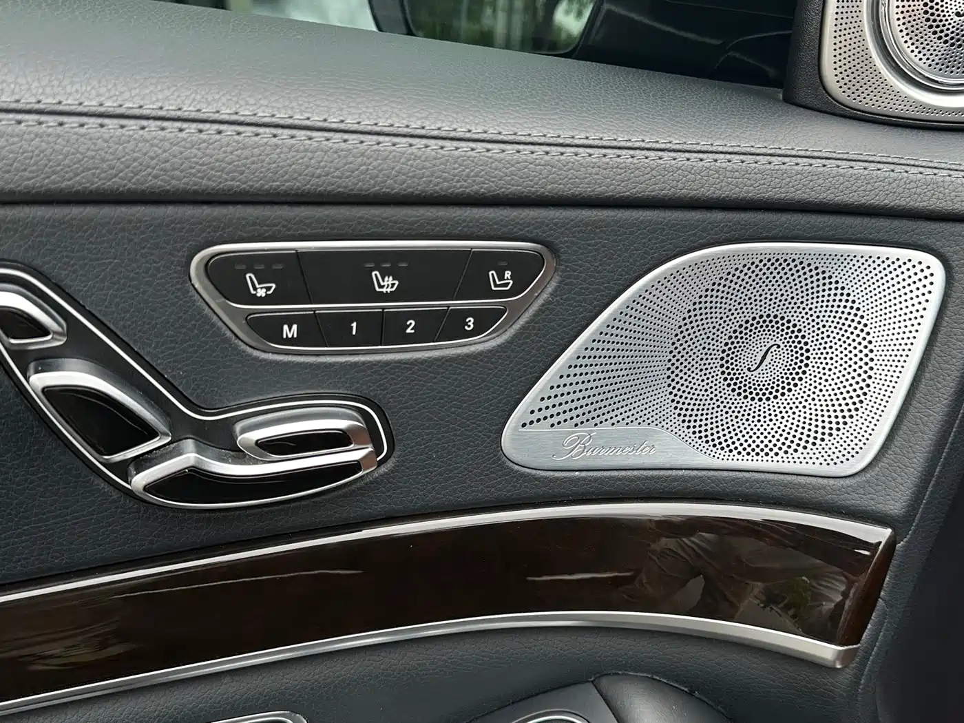 Mercedes-Benz Maybach S-Class 2020 S 450 4MATIC Collector's Edition фото 8
