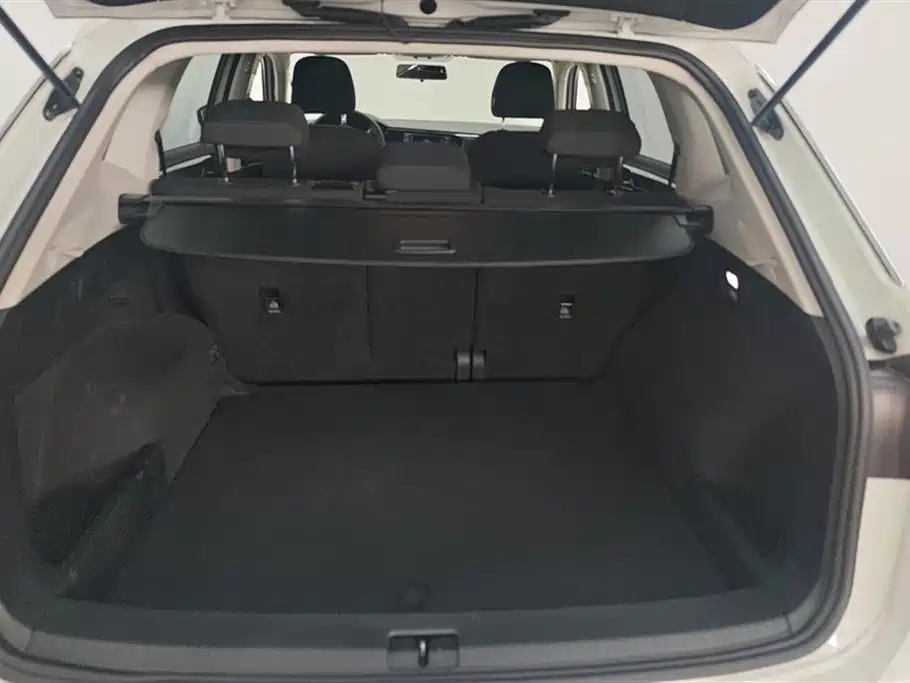 Volkswagen Tayron 2019 330TSI 2WD Comfort China V фото 4