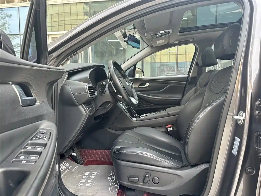 Hyundai Santa Fe 2020 380 TGDi Auto 2WD GLS Luxury фото 11