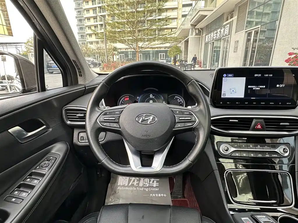 Hyundai Santa Fe 2020 380 TGDi Auto 2WD GLS Luxury фото 18