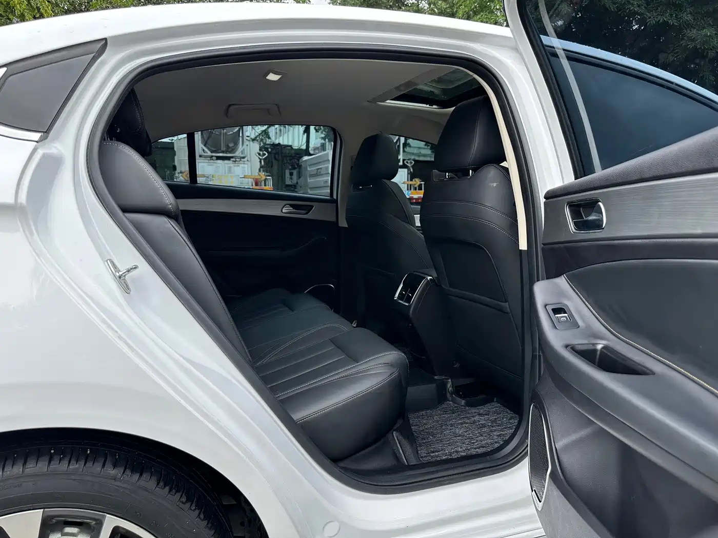 Chery Arrizo 5 PLUS 2023 2021 Little AI 1.5T CVT Smart PLUS