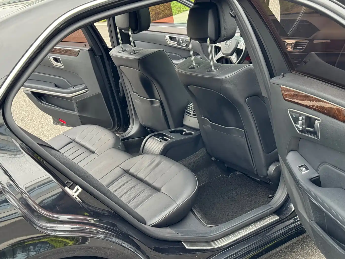 Mercedes-Benz E-Class 2015 E 200 L фото 15