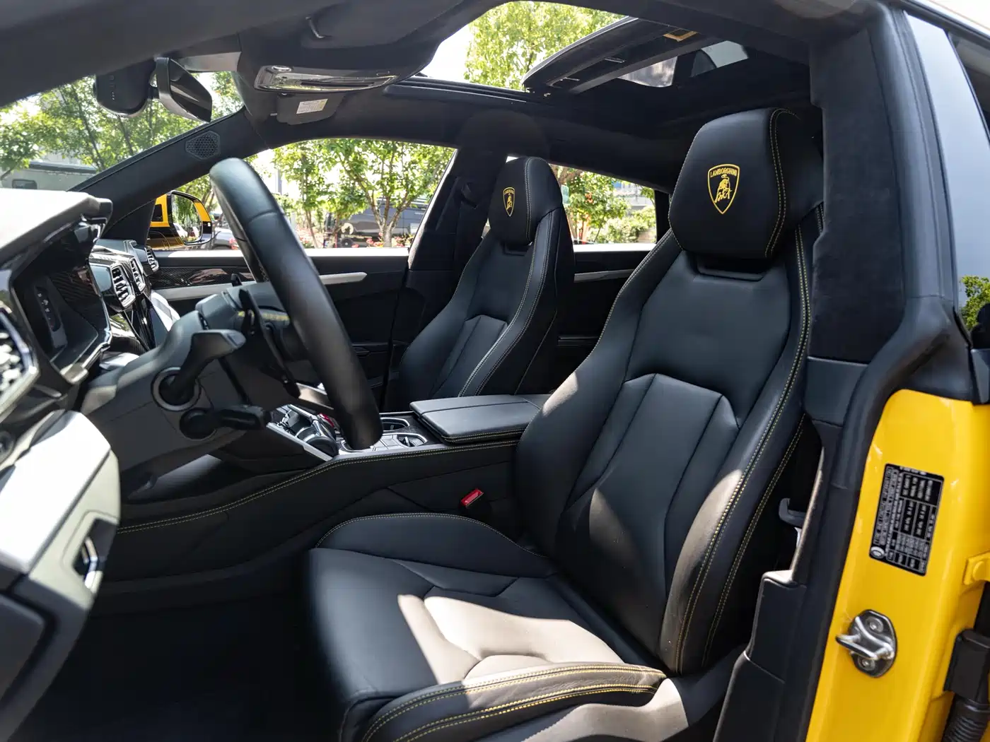 Lamborghini Urus 2018 4.0T V8 фото 7